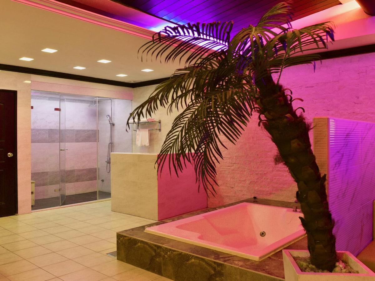 Xin Yuan Motel 타이중 외부 사진